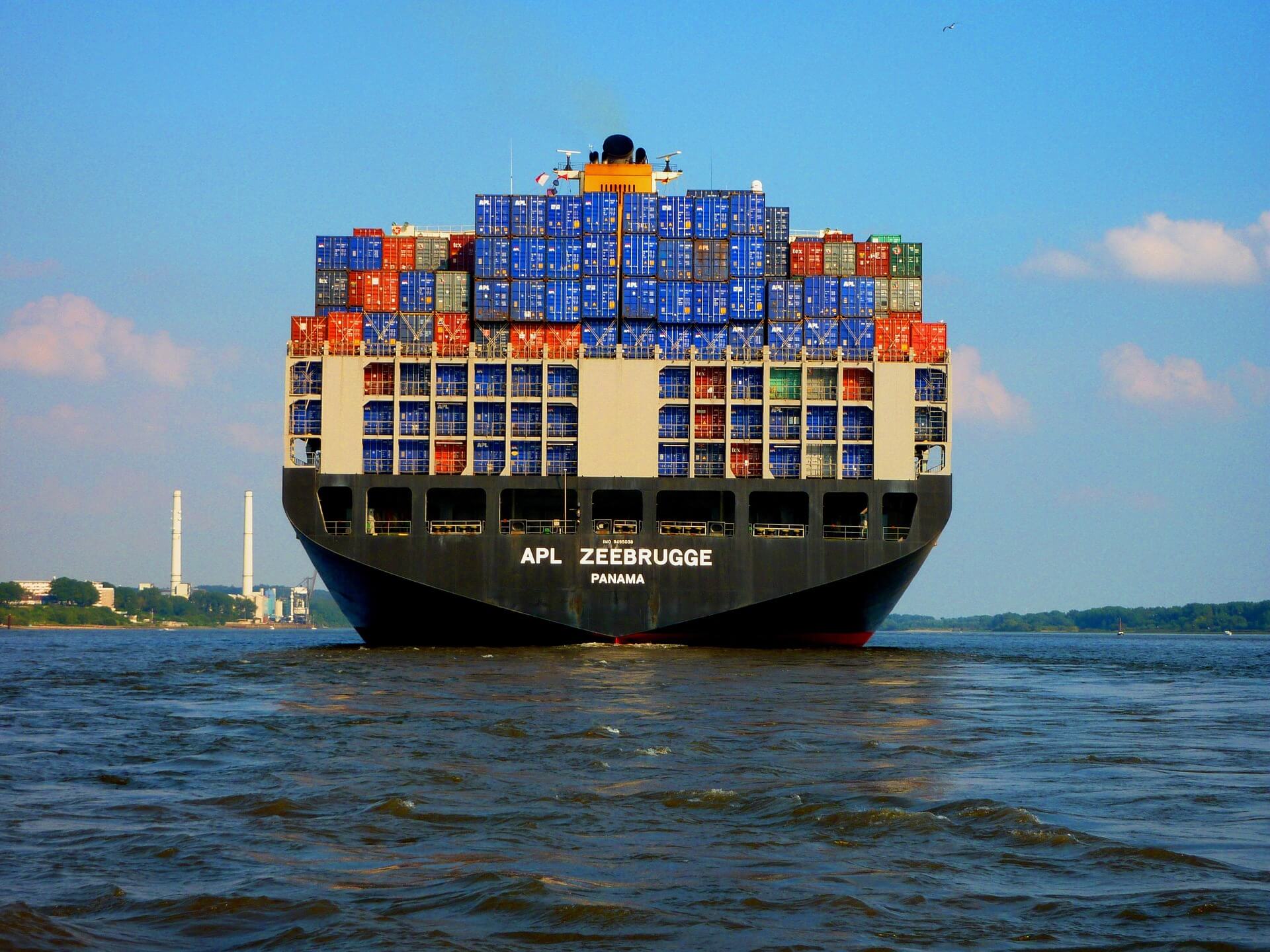 Container ship