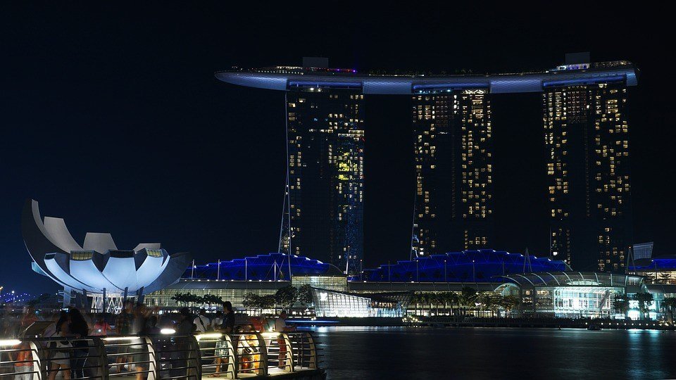 Singapore stays as fintech capital of Asia with financial apps