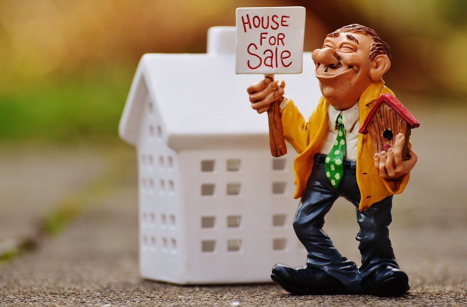 According to national association of realtors, more than 90% of real estate buyers and sellers are now using the internet for buying, selling or renting purposes. (Source)