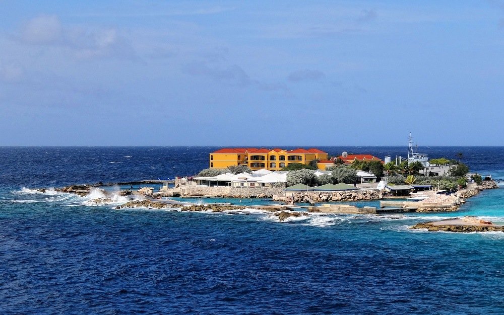 Curaçao - a budget-friendly tropical paradise for spring break