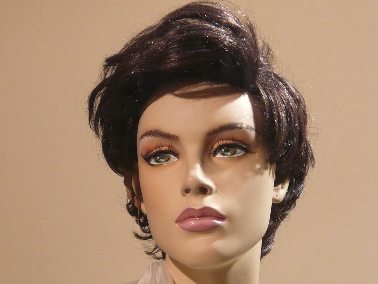 Female mannequin