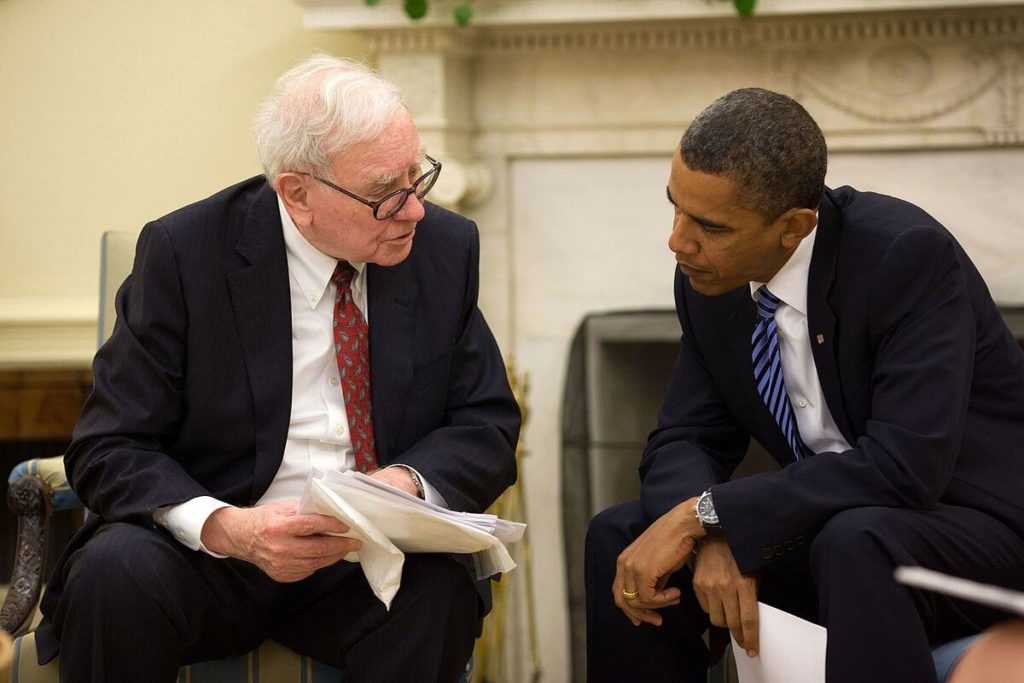 Warren Buffett with former President Barack Obama. warren buffett cash