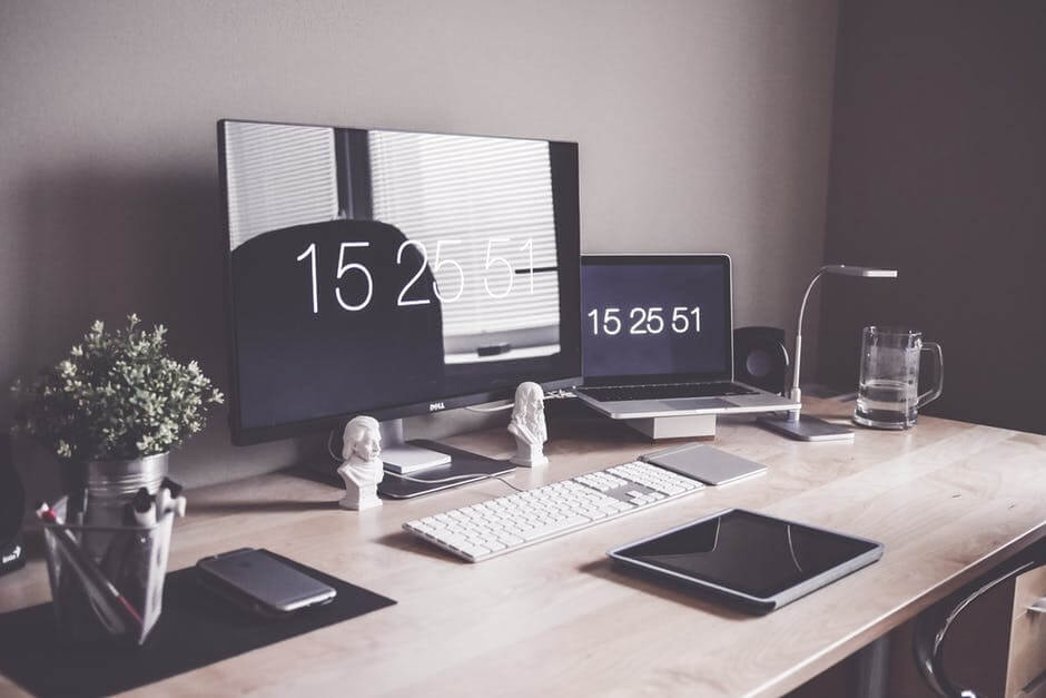7 Ways To Organize Your Workspace For Productivity