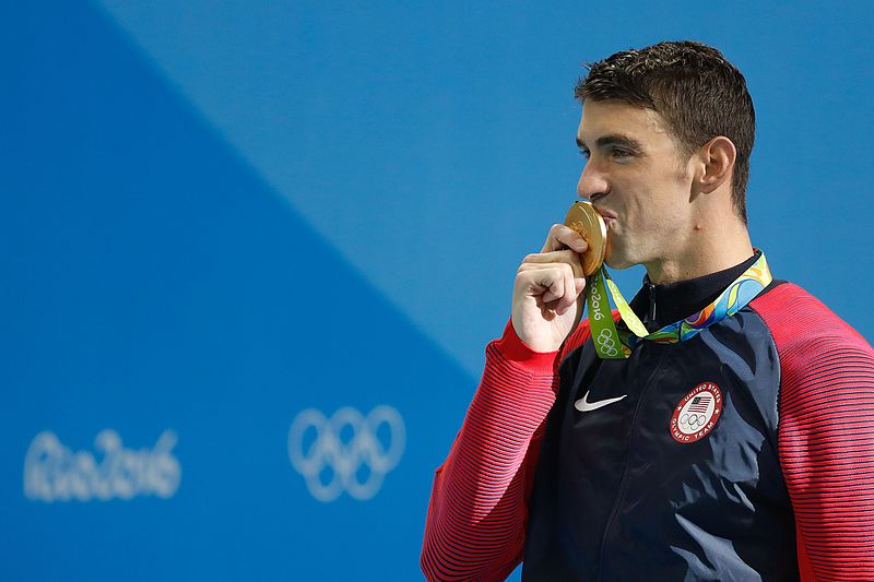 Michael Phelps works on his routine of success by challenging himself more in every milestone he achieves, until it made him an Olympic Champion. (Photo by Fernando Frazão via Wikimedia Commons. CC BY 3.0 BR)