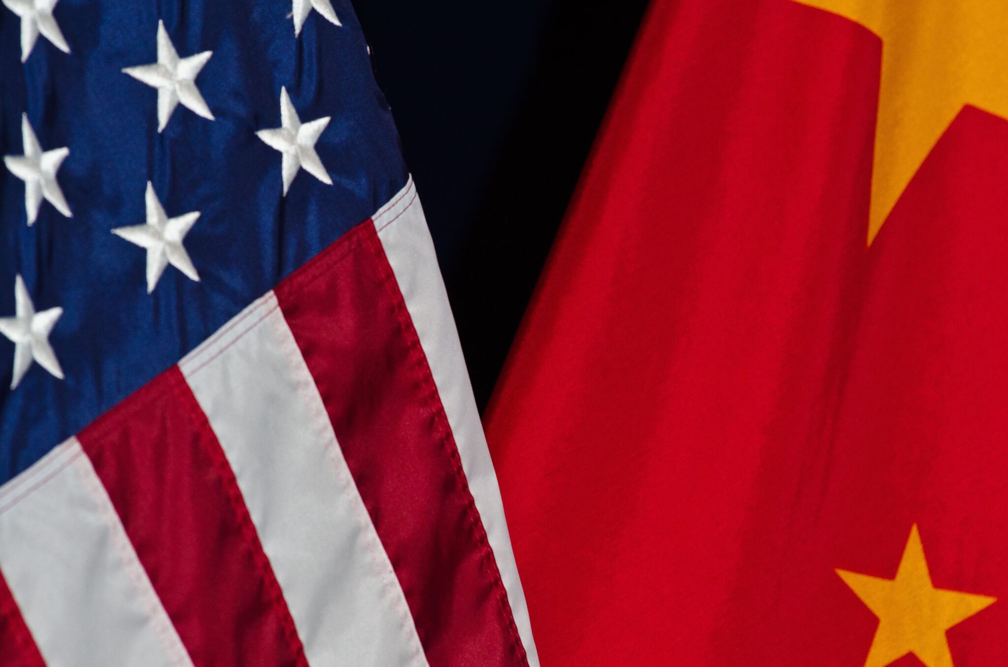 us and china flags