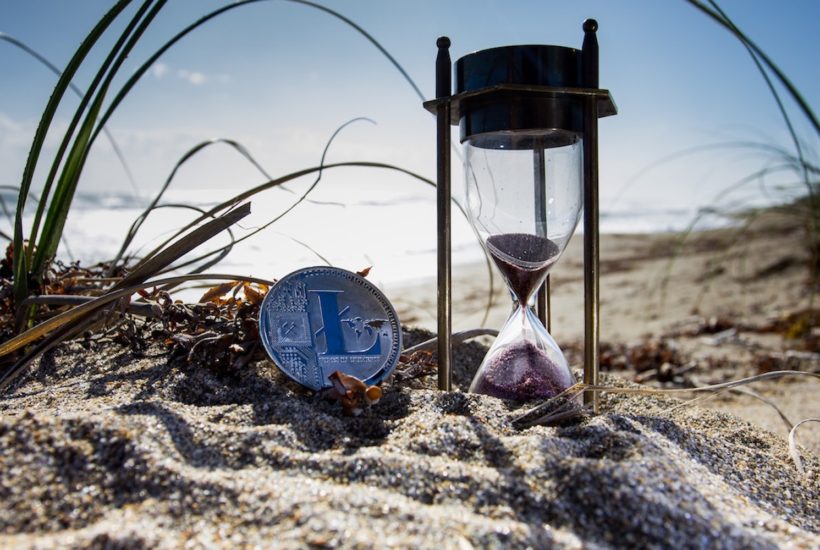 This picture show a crypto in the sand representing the blocking of the cryptocurrencies news site in Russia.