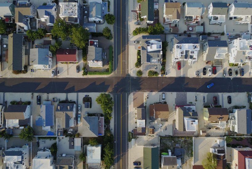 This picture show a neighborhood from the air.