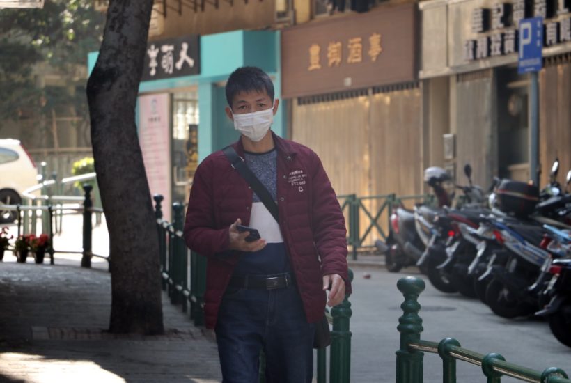 This picture show a person wearing a face mask.