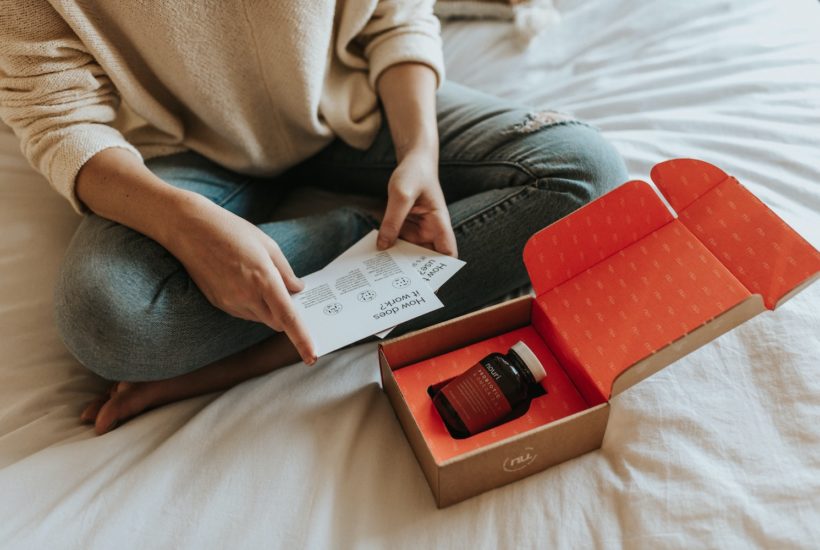 This picture show a person receiving a cannabis package.