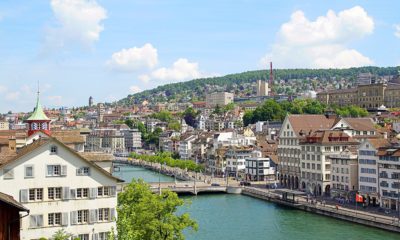 This picture show a the city of Zurich.