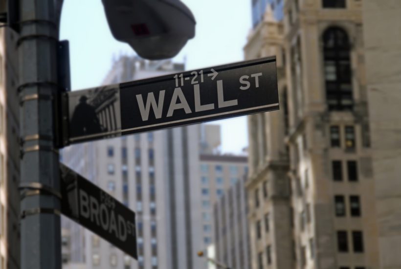 This picture show a Wall Street sign.