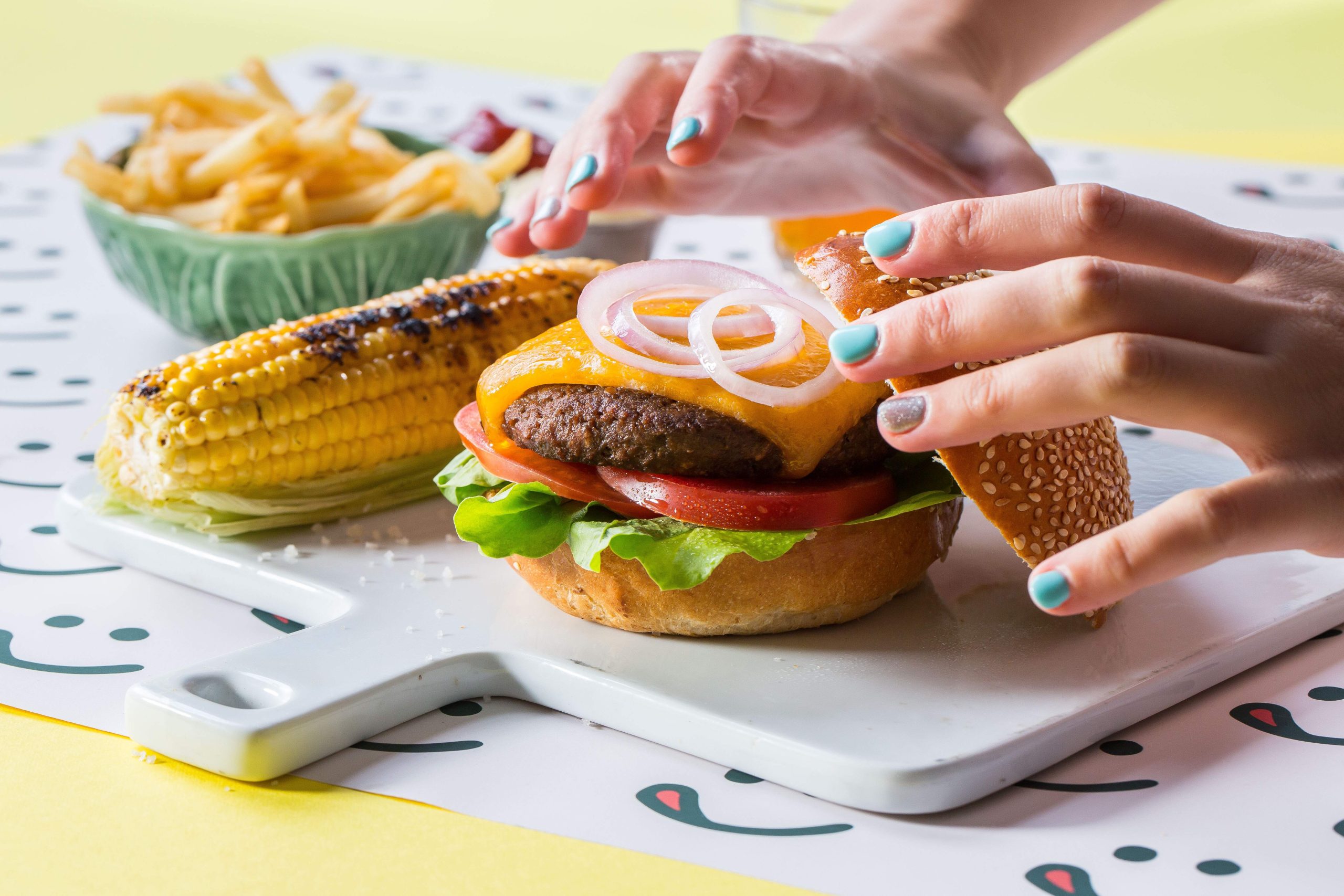 Plant-based burger prepared by SavorEat Robot Chef