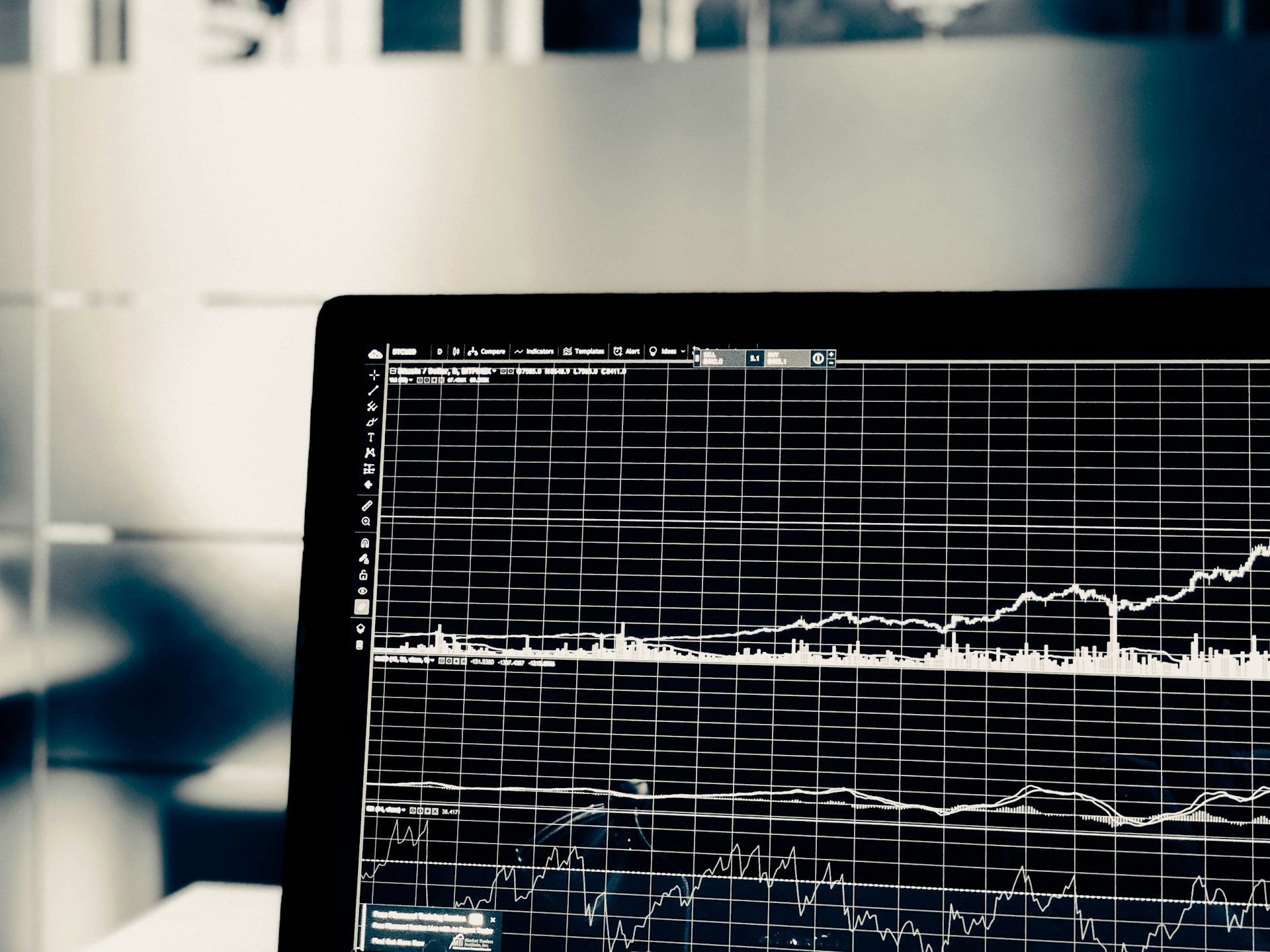 Potential pivot, tariffs reason, job cause, baker’s fourteen, golden rebound, Dollar tumble